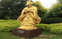 龙生墓园十二生肖雕塑之金鸡报喜